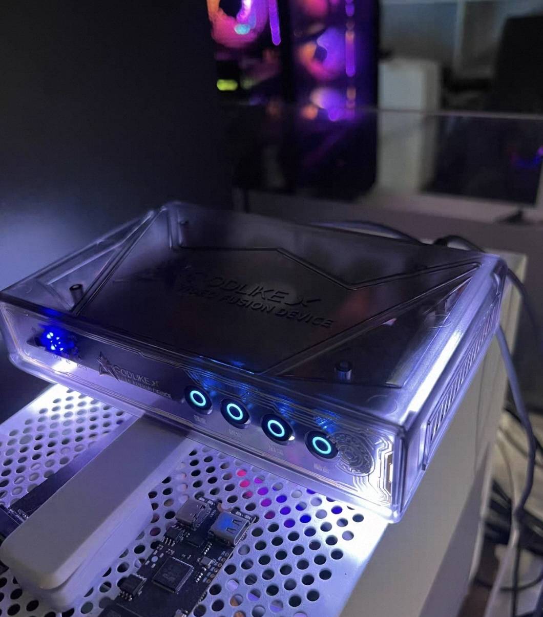 Godlike RGB Fuser Clear purple
